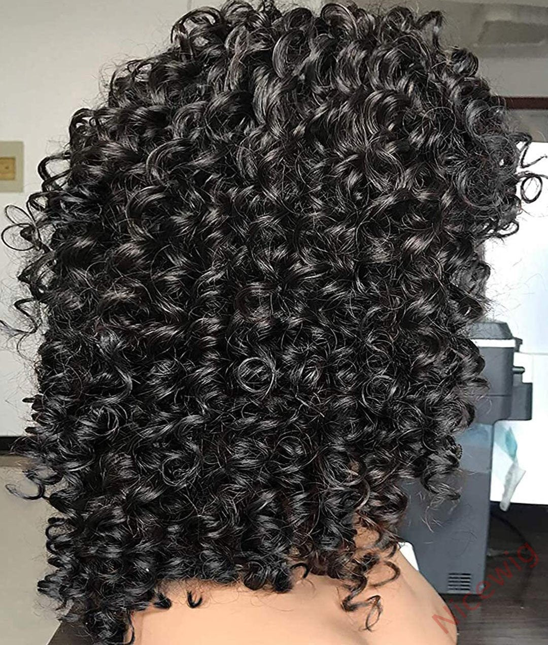 New Fashion Summer Natural Curly Wig With Bangs