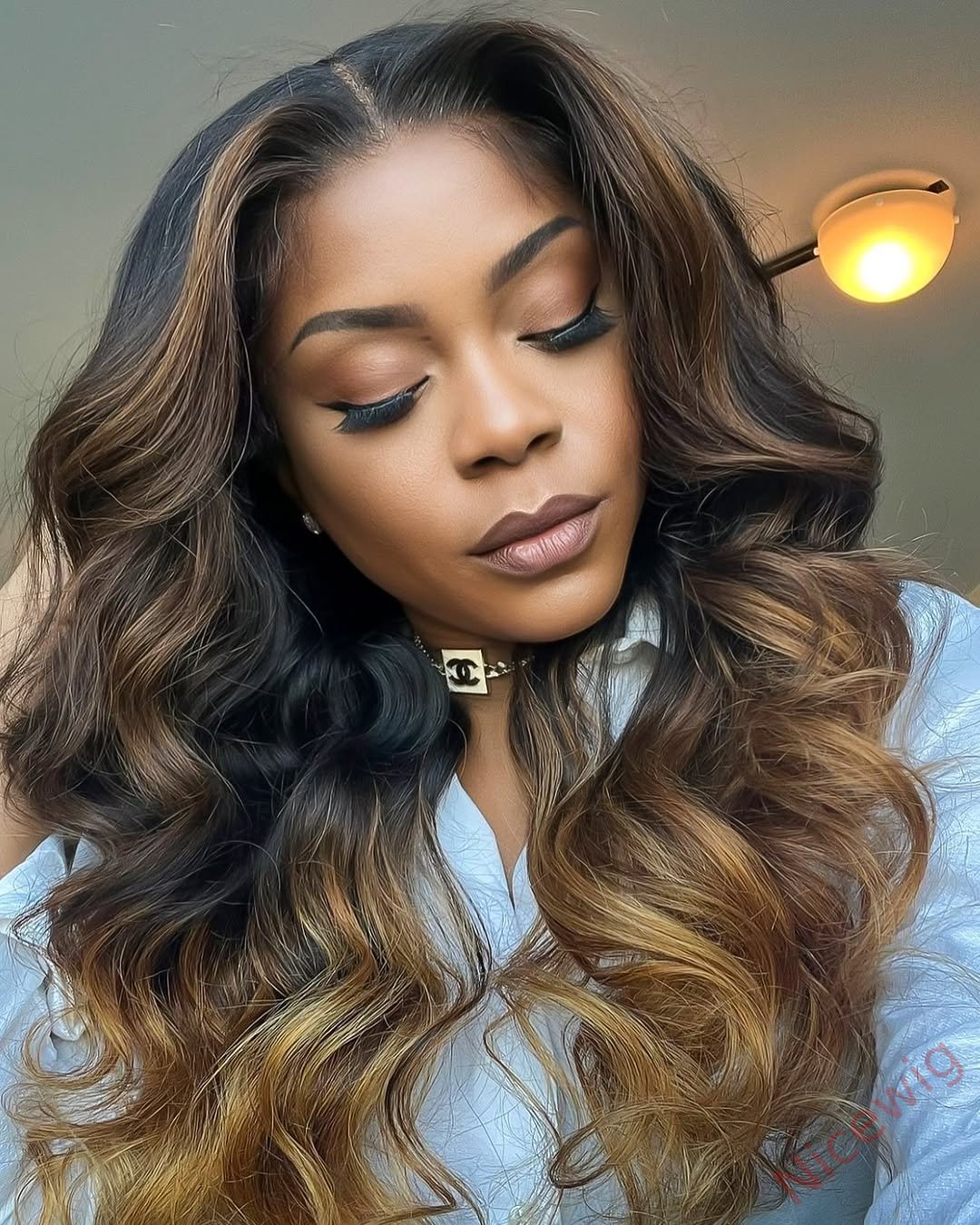 Brown Mixed Gold Highlights Loose Wave Glueless Long Wig