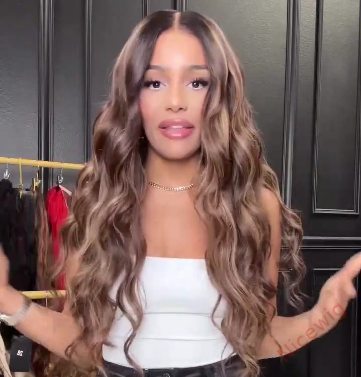 New Glueless Brown Mixed Blonde Highlights Loose Wave Long Wig