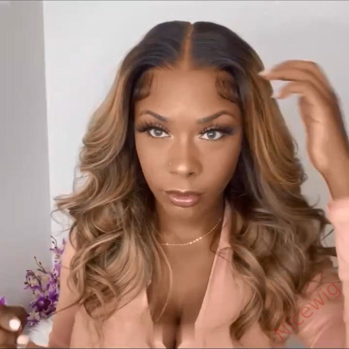 Glueless Brown Mixed Blonde Highlights Loose Wave Wig