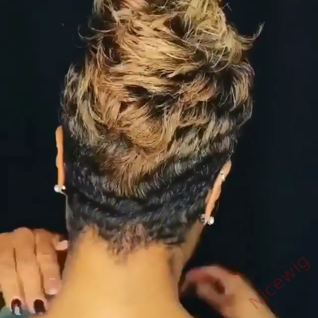 Hot Sale Short Wig Curly Wig